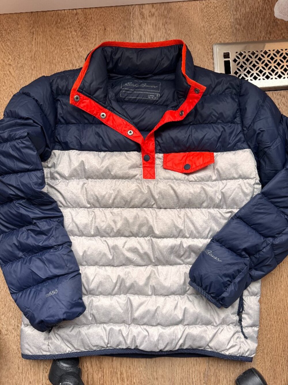 Eddie Bauer StratuSLite Down Snap Mock Pullover | Navy/White | Women's S